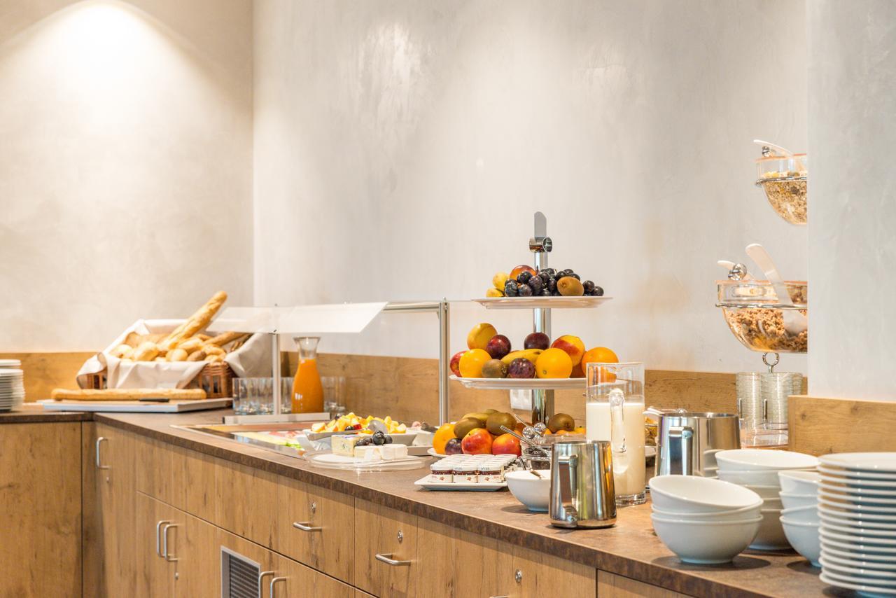 Ammi Hotel Garni Ининг ам Амерзее Екстериор снимка