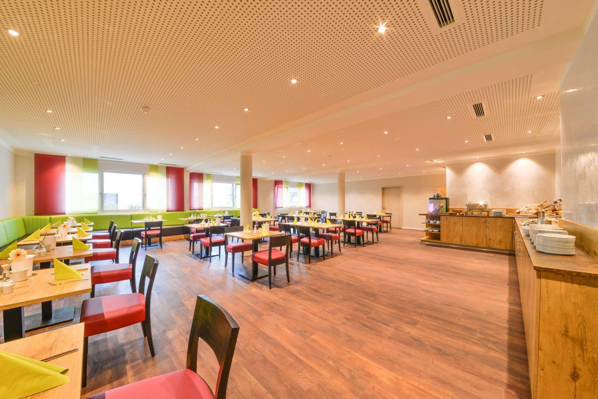 Ammi Hotel Garni Ининг ам Амерзее Екстериор снимка